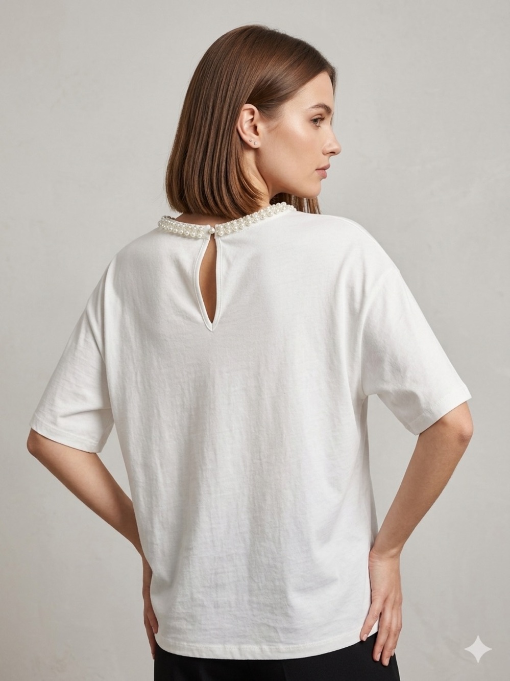H&M Pearl Collar Tee - White